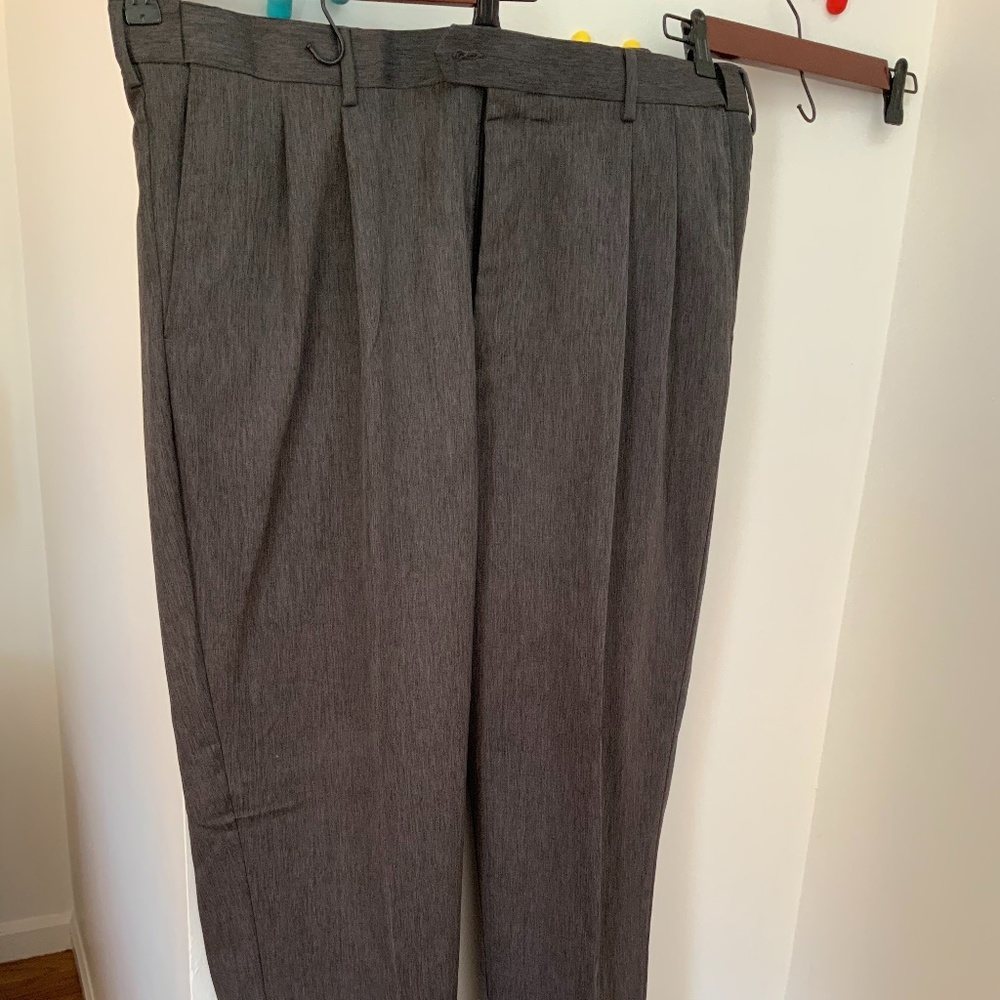 Perry Ellis pants grey size 40/32
